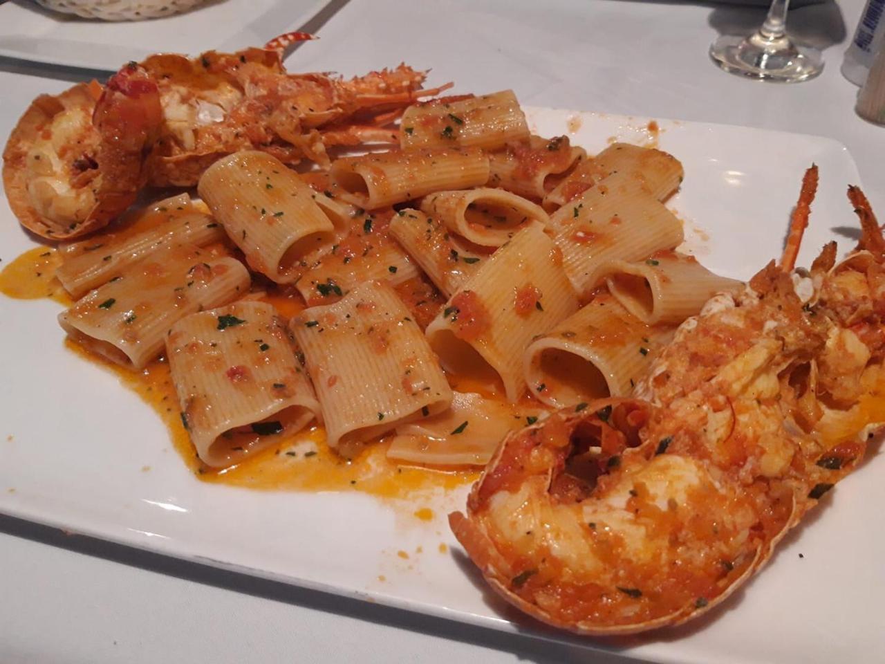 בוקה צ'יקה Hotel Restaurante Thomas מראה חיצוני תמונה