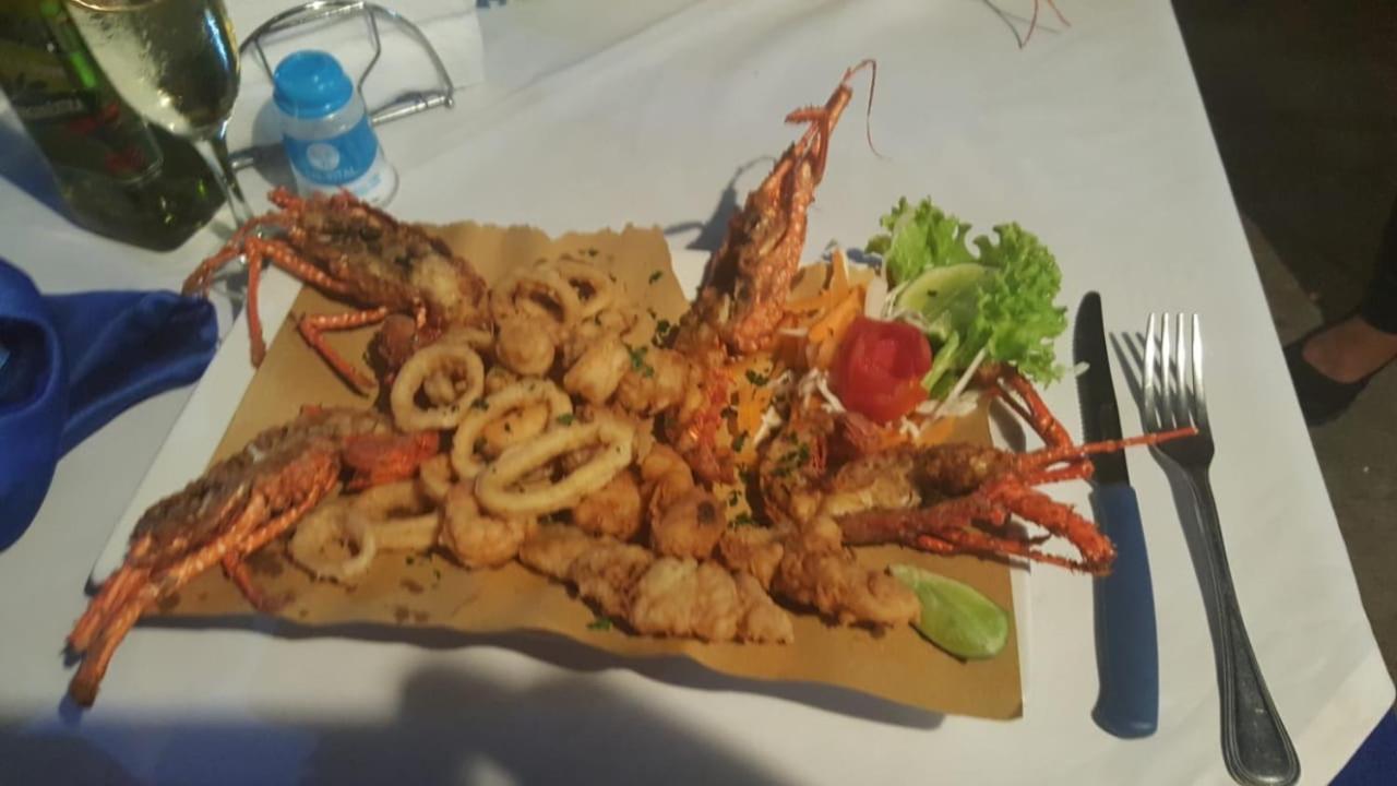 בוקה צ'יקה Hotel Restaurante Thomas מראה חיצוני תמונה